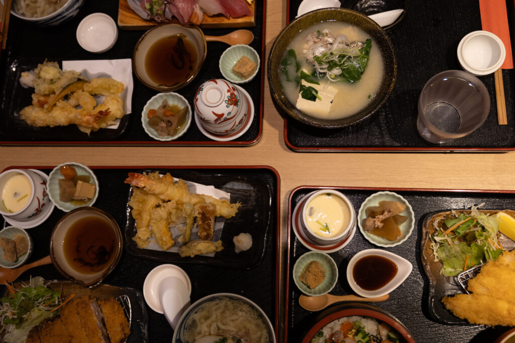Okinawan set meals with tempura, sashimi and soup